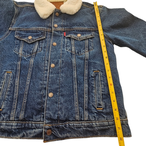LEVI’S Women's Ex-Boyfriend Faux Fur Trim Denim Trucker Jacket Size S - Picture 8 of 14